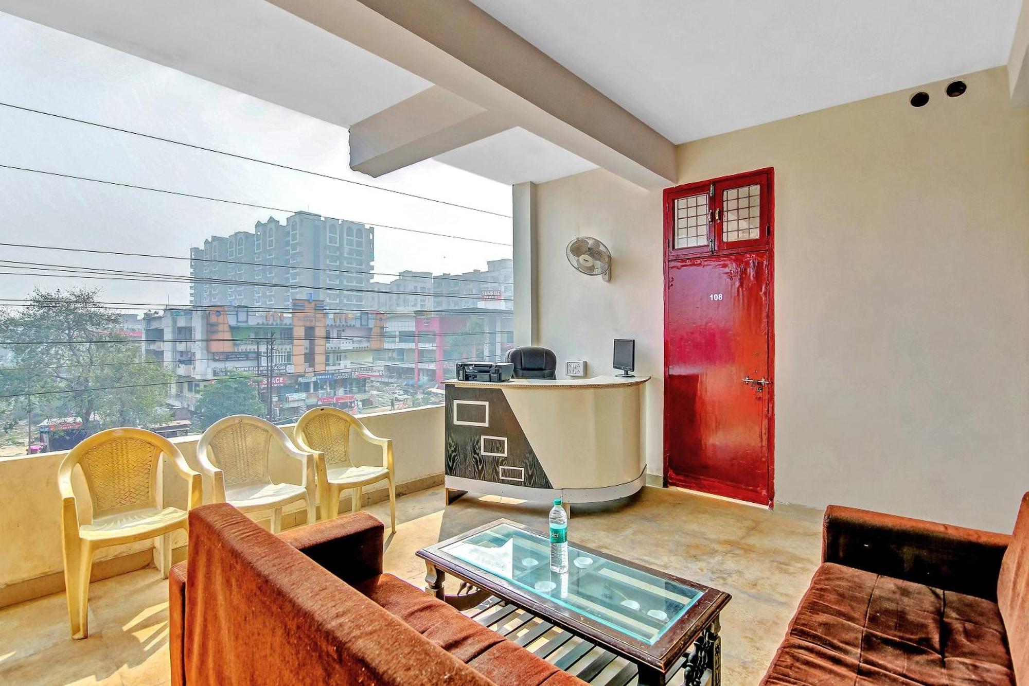 Hotel O Yash Hotel Ghaziabad Exterior foto