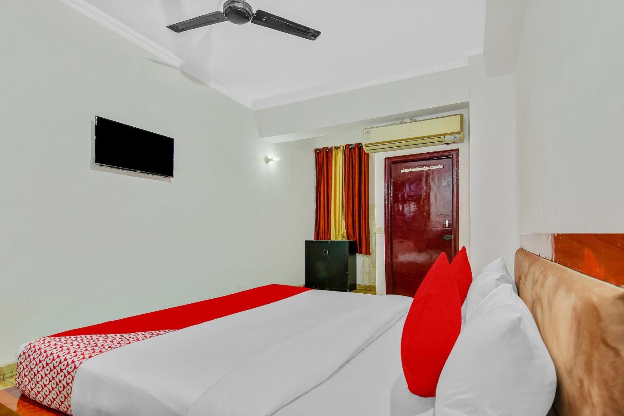 Hotel O Yash Hotel Ghaziabad Exterior foto