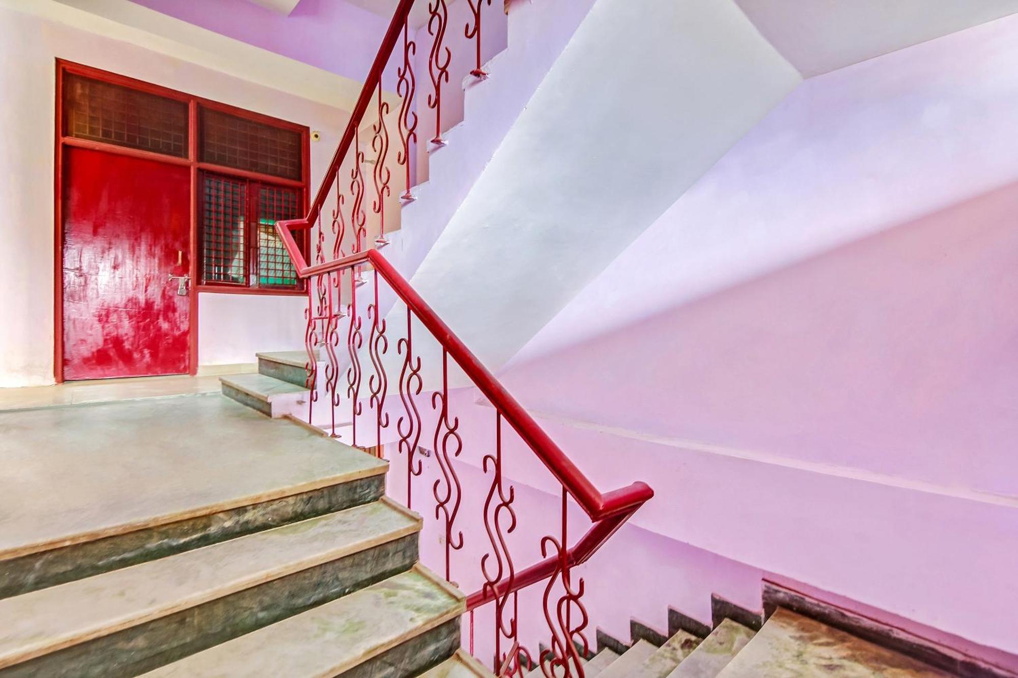 Hotel O Yash Hotel Ghaziabad Exterior foto