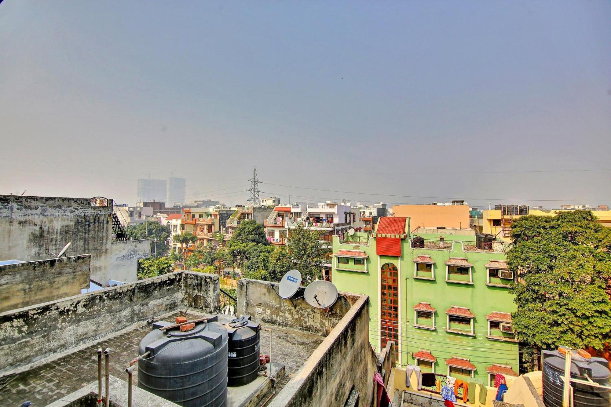 Hotel O Yash Hotel Ghaziabad Exterior foto